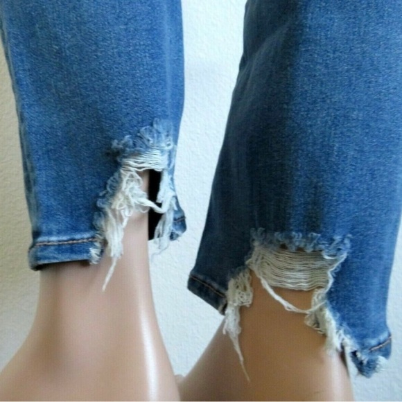 American Eagle Ne(x)t Level Hi-Rise Jeggings Cool TORN Plus Size 24 Regular NWT - Picture 6 of 6